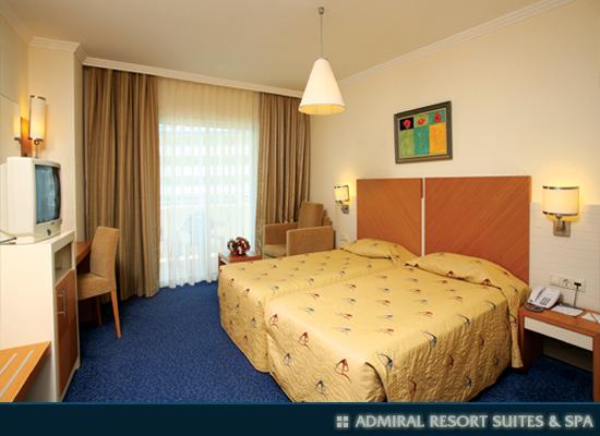 CRYSTAL ADMiRAL RESORT SUITES & SPA