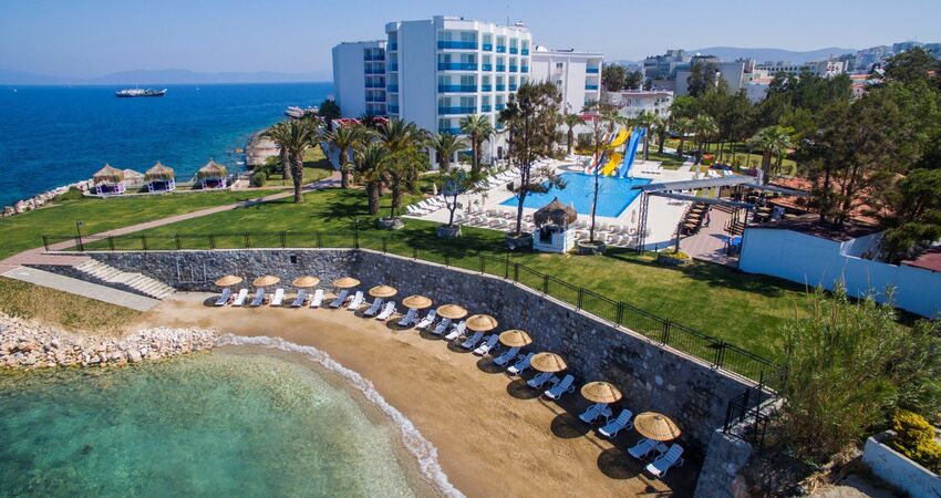 Aydın Çıkışlı Kuşadası Le Bleu Otel Her Şey Dahil Yılbaşı Turu